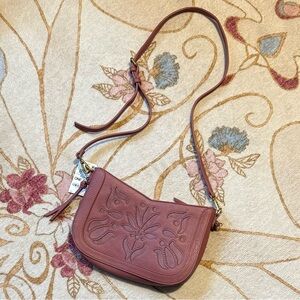 Style & Co Feed Crossbody